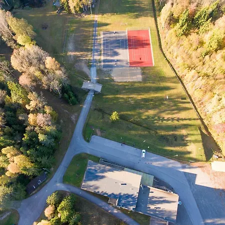 מלון Holstre-polli Holiday Centre Viisukula