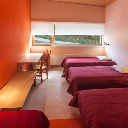 Holstre-polli Holiday Centre