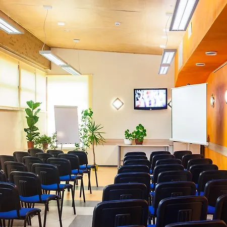 מלון Holstre-polli Holiday Centre Viisukula