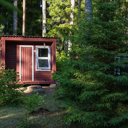 Holstre-polli Holiday Centre * Viisukula