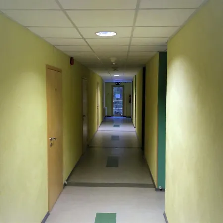 Holstre-polli Holiday Centre